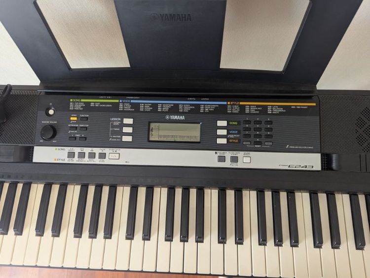 คีย์บอร์ดไฟฟ้า Yamaha PSR-E243 + ขาตั้ง + adapter + ปลอกหุ้ม รูปที่ 3