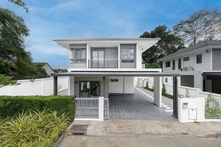 🏡✨ ให้เช่าบ้านเดี่ยว 2 ชั้น หลังมุม พร้อมเฟอร์นิเจอร์  หางดง เชียงใหม่