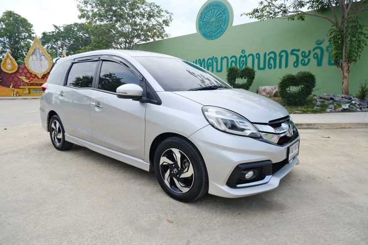 Honda Mobilio 2015 1.5 RS Sedan เบนซิน ไม่ติดแก๊ส เกียร์อัตโนมัติ บรอนซ์เงิน