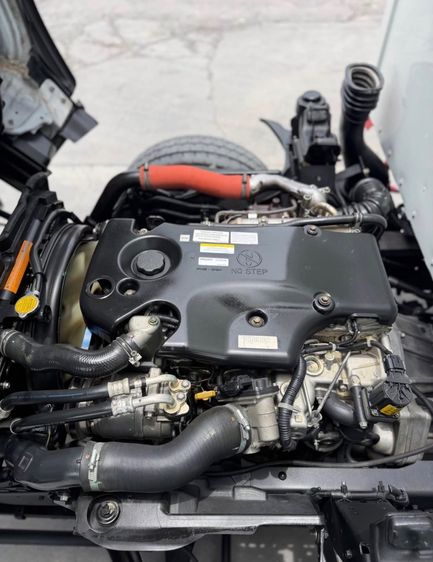 รถ ISUZU NLR 130 แรง ปี 2556 รถห้างแท้  (4 ล้อไม่ติดเวลา) รถสวย มือเดียว  กะบะคอกสูง ยาว 3.25  กว้าง 2.00ม.  รูปที่ 11