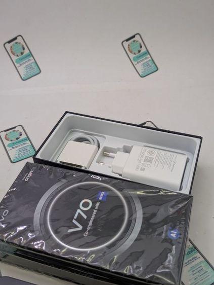 ขาย / เทิร์น Vivo V70 5G Ram 12 Rom 256 ศูนย์ไทย ของใหม่มือ 1 แกะเช็ค ประกัน 2 ปี เพียง 14,990 บาท ครับ รูปที่ 3