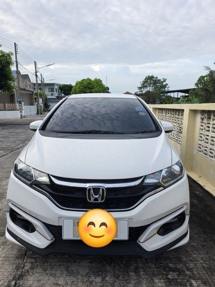 Honda Jazz 2019 1.5 E-V VTEC Sedan เบนซิน เกียร์อัตโนมัติ ขาว