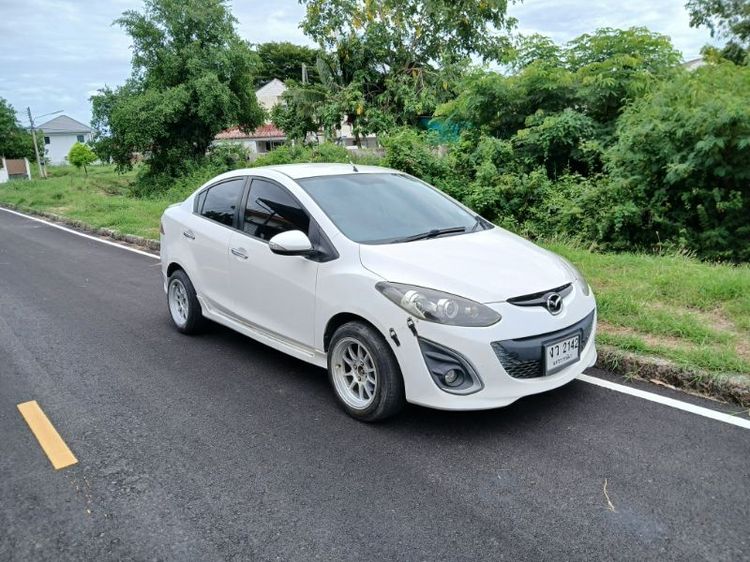 Mazda Mazda 2 2013 1.5 Elegance Spirit Sedan เบนซิน ไม่ติดแก๊ส เกียร์อัตโนมัติ ขาว