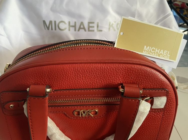 ขายกระเป๋าMichael Kors Williamsburg Small Pebbled Leather Satchel รูปที่ 6