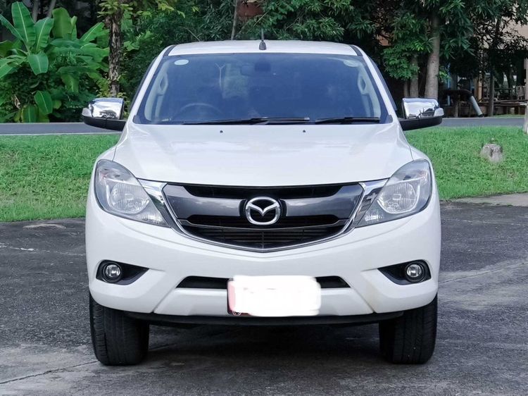 รถ Mazda BT-50 Pro 2.2 Hi-Racer สี ขาว