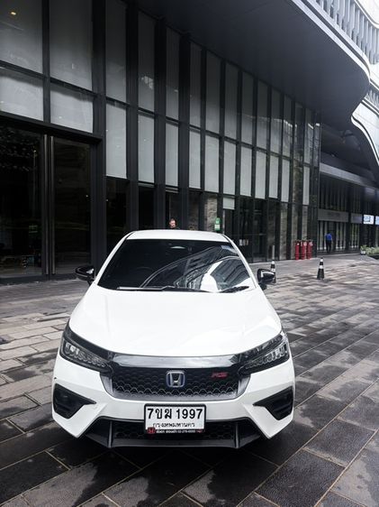 Honda City 2025 1.5 e:HEV RS Sedan ไฮบริด เกียร์อัตโนมัติ ขาว รูปที่ 3
