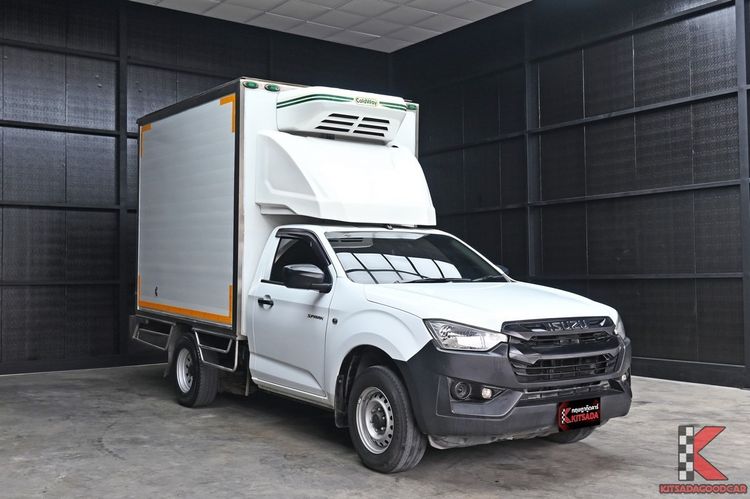 รถ Isuzu D-MAX 1.9 B สี ขาว