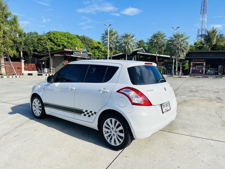 Suzuki Swift 2012 1.2 GLX Sedan เบนซิน ไม่ติดแก๊ส เกียร์อัตโนมัติ ขาว รูปที่ 2