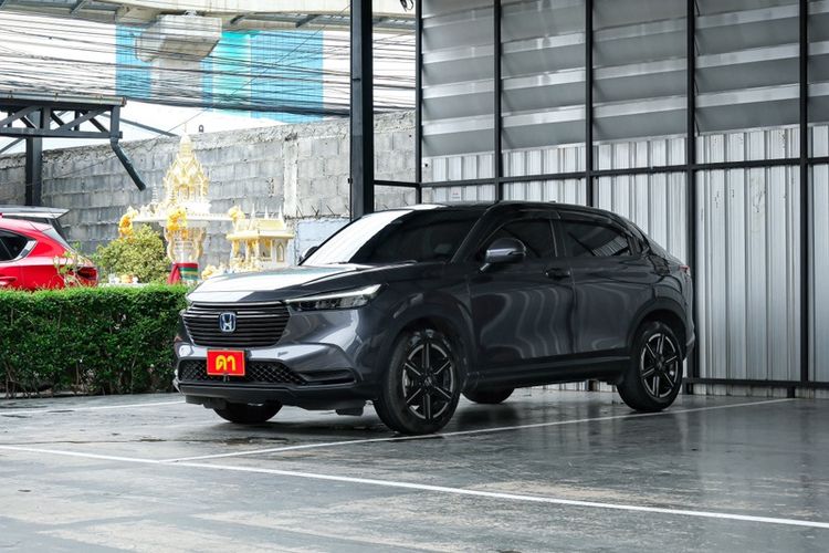 รถ Honda HR-V 1.8 E สี เทา