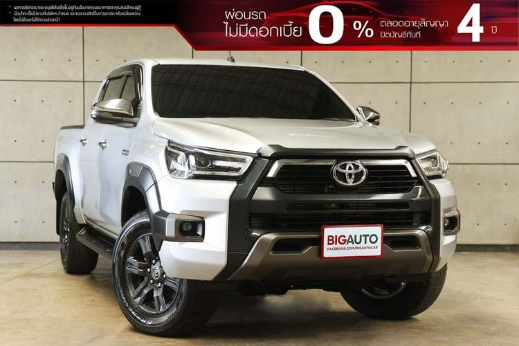 รถ Toyota Hilux Revo Double Cab 2.4 Entry Prerunner สี บรอนซ์เงิน