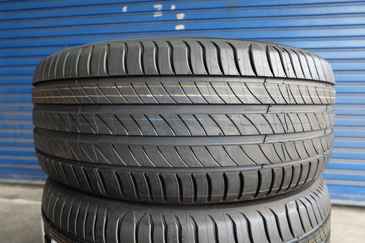 💪 ยางใหม่ Michelin รุ่น Primacy 4 ขนาด 235 45R18 ปี25 รูปที่ 3