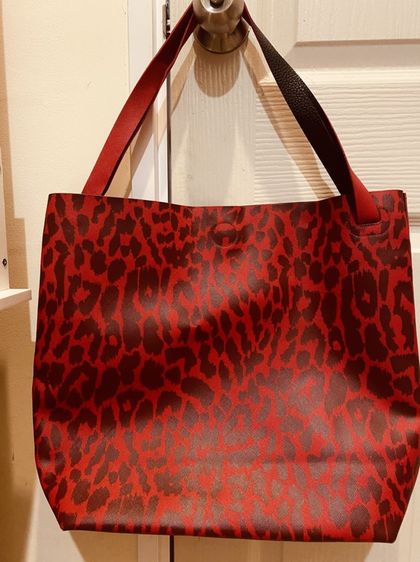 กระเป๋าEstée Lauder Leopard Tote Bag แท้ 💯 รูปที่ 2