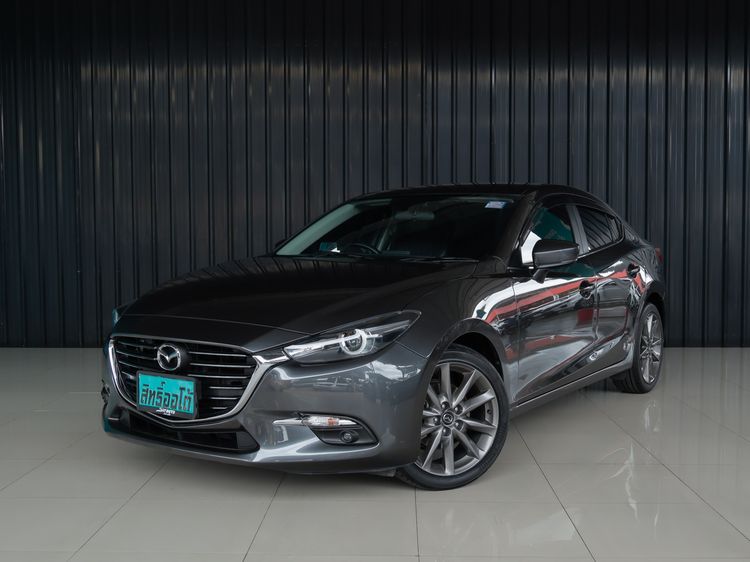 Mazda Mazda3 2018 2.0 S Sedan เบนซิน ไม่ติดแก๊ส เกียร์อัตโนมัติ เทา