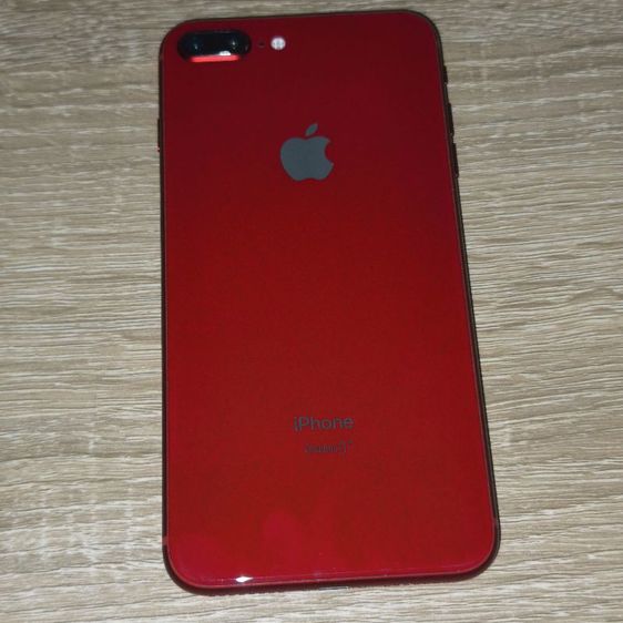 256 GB iPhone 8 plus 256GB สีแดง มีรอยสีลอก