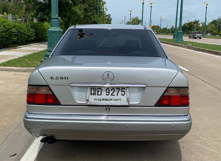 Mercedes-Benz E-Class 1996 E280 Sedan เบนซิน ไม่ติดแก๊ส เกียร์อัตโนมัติ บรอนซ์เงิน รูปที่ 4