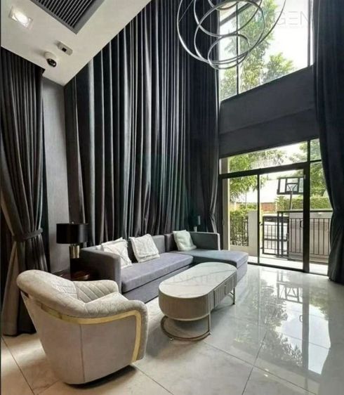 มีบางส่วน THE GENTRY SUKHUMVIT