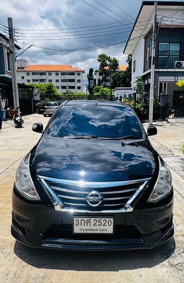 รถ Nissan Almera 1.2 E สี ดำ