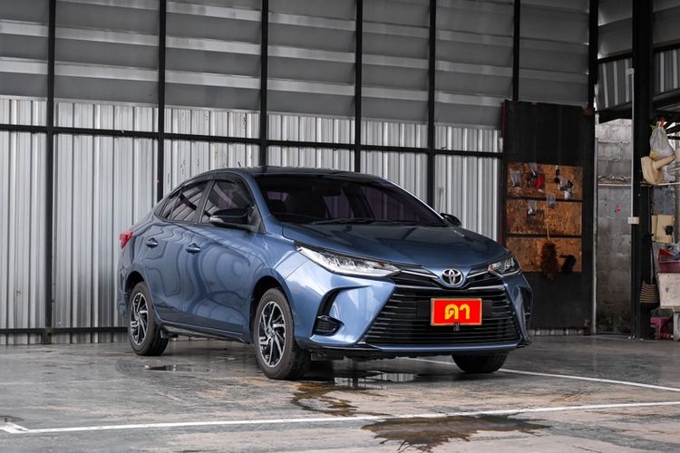 Toyota Yaris ATIV 2022 1.2 Sport Sedan เบนซิน ไม่ติดแก๊ส เกียร์อัตโนมัติ น้ำเงิน