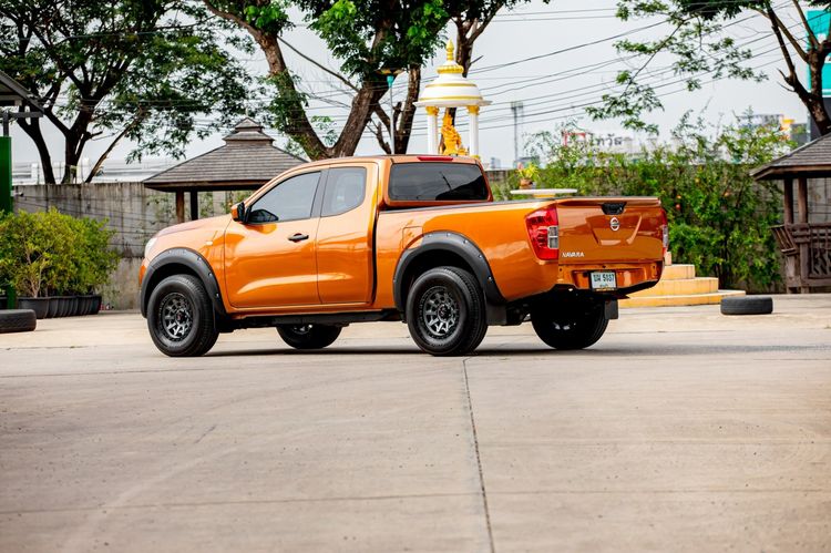Nissan Navara 2017 2.5 E Pickup ดีเซล เกียร์ธรรมดา ส้ม รูปที่ 4
