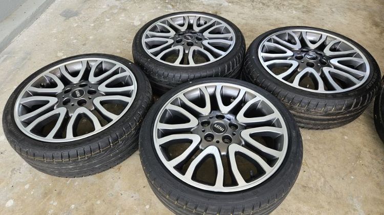 ล้อแท้ F57 mini cooper s 18" 18"×7.5 is54สวยใหม่มากรุ่นพิเศษ
