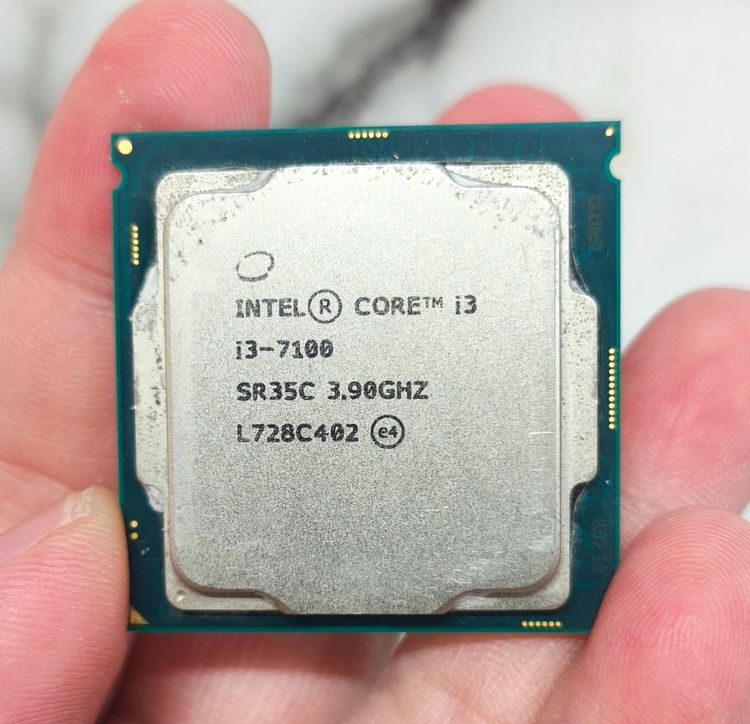 💻 ขาย Intel Core i3-7100 3.90 GHz (Gen 7)  มือสอง สภาพดี ใช้งานเอง 	ราคา 250 บาท 