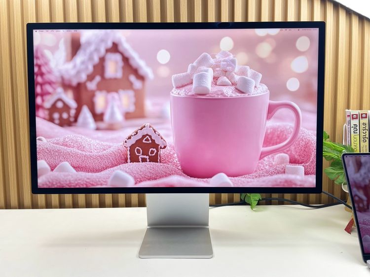 จอภาพ Studio Display 27-inch Retina 5K Stand Glass