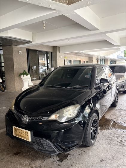 รถ MG MG3 1.5 D สี ดำ