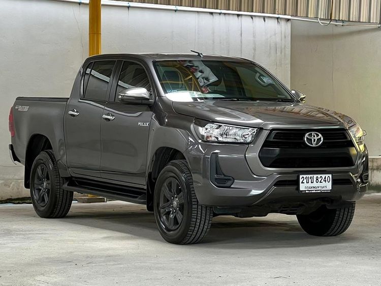 รถ Toyota Hilux Revo Double Cab 2.4 Entry Prerunner สี เทา