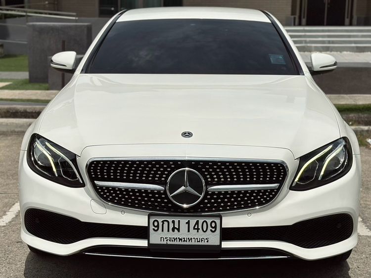 Mercedes-Benz E-Class 2020 E350 Sedan ปลั๊กอินไฮบริด (PHEV) เกียร์อัตโนมัติ ขาว รูปที่ 2