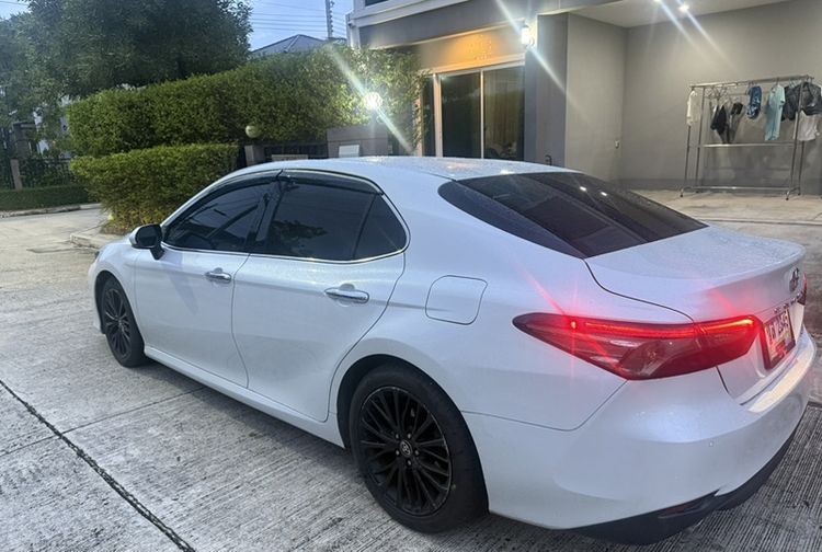 Toyota Camry 2021 2.5 G Sedan เบนซิน ไม่ติดแก๊ส เกียร์อัตโนมัติ ขาว รูปที่ 3
