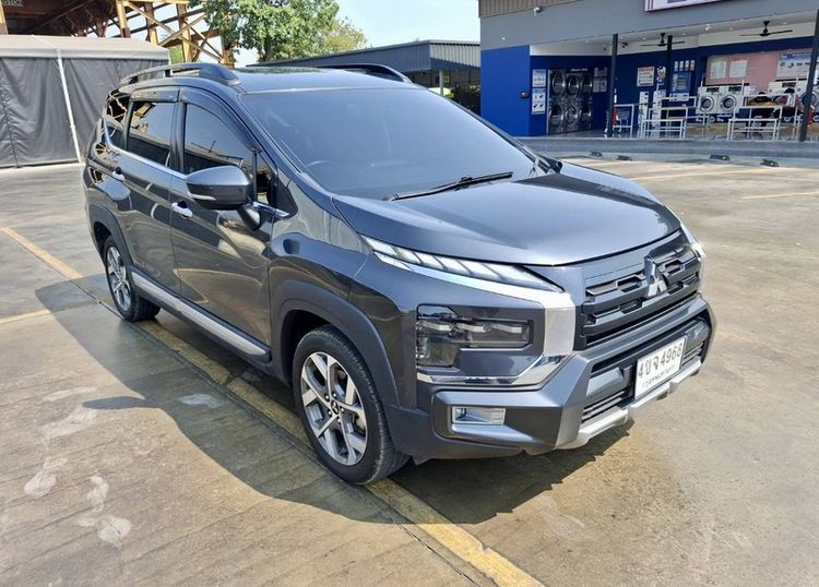 Mitsubishi Xpander 2023 1.5 Cross Sedan เบนซิน ไม่ติดแก๊ส เกียร์อัตโนมัติ เทา รูปที่ 2