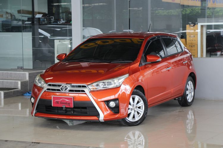 Toyota Yaris 2015 1.2 G Utility-car เบนซิน ไม่ติดแก๊ส เกียร์อัตโนมัติ ส้ม