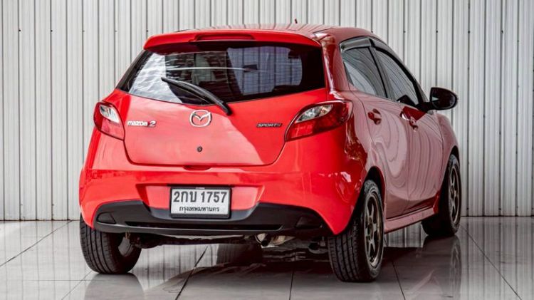 Mazda Mazda 2 2013 1.5 Spirit Sports Sedan เบนซิน ไม่ติดแก๊ส เกียร์อัตโนมัติ แดง รูปที่ 4