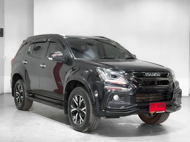 รถ Isuzu MU-X 1.9 The Onyx สี ดำ