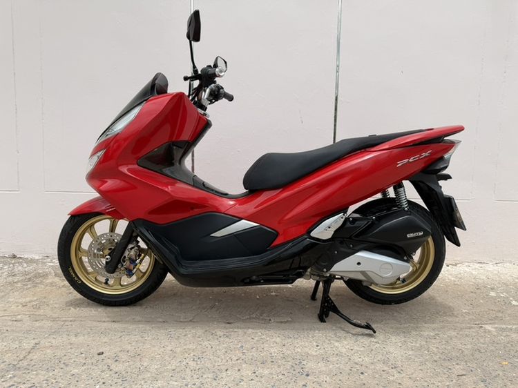 Honda PCX 2019 แดงสภาพสวยมากๆ ไมล์น้อย 2หมื่นกว่าๆ ใช้งานได้ปกติ รถบ้านมือเดียว