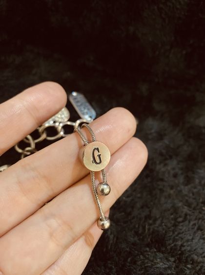 สร้อยข้อมือ Guess Los Angeles freesize แบบรูดได้ แท้ 💯 รูปที่ 6
