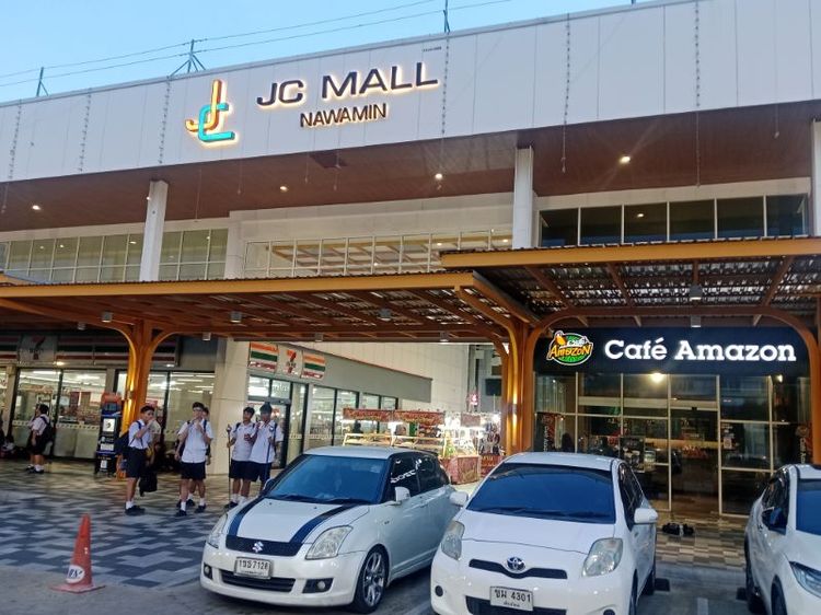 ใช่ ขายที่สวยธุรกิจ ที่ดินนวมินทร์ 70 แยก 3 หลังตลาดปัฐวิกรณ์โซนที่เป็น jc mallมาเช่าสวยเชียวด้านหน้า 3 ไร่ 2 งาน 78 ตารางวาแป้งสี่เหลี่ยมสวยลงทุนทำคอนโดขายหมดแน่ๆราคามาคุยกัน รูปที่ 3
