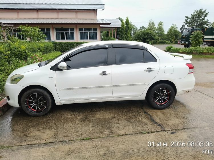 รถ Toyota Vios 1.5 G สี ขาว