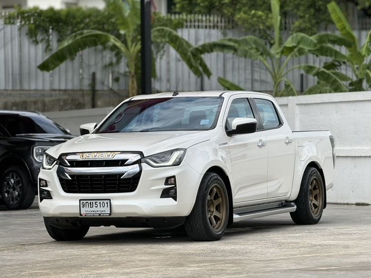 รถ Isuzu D-MAX 1.9 Hi-Lander Z สี ขาว