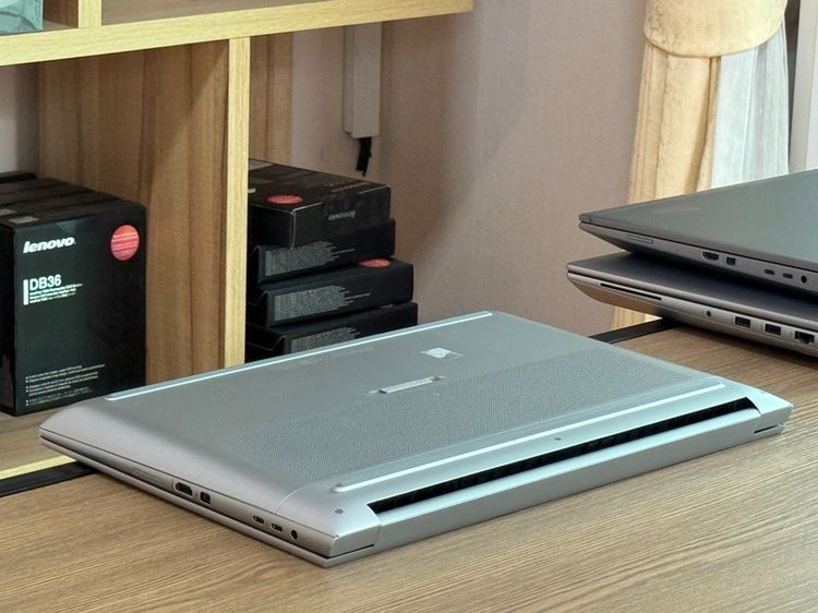 HP Zbook 16 Fury G10 Mobile Workstation i7-13850HX SSD512GB RAM32GB RTX A1000 (6GB GDDR6)จอทัส 4K UHD 60Hz Win11Pro สินค้ามือสอง งานตัดต่อ ร รูปที่ 8