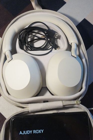 Sony WH-1000XM5 หูฟังครอบหูไร้สาย Wireless Noise Cancelling Headphones หูฟังตัดเสียงรบกวน รูปที่ 3