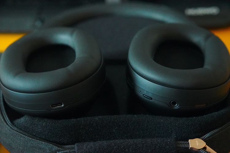 Sony WH-1000XM5 หูฟังครอบหูไร้สาย Wireless Noise Cancelling Headphones หูฟังตัดเสียงรบกวน รูปที่ 7