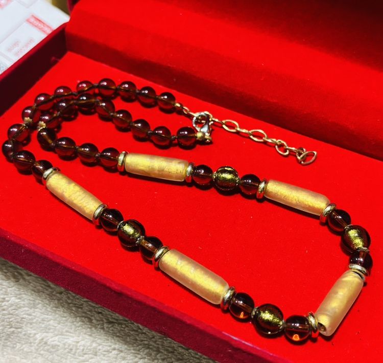 ✨ ส่งต่อสร้อยคอแก้วเป่าทองคำเปลวสไตล์วินเทจอิตาลี (Murano Style) สภาพสวยสมบูรณ์มากค่ะ ✨