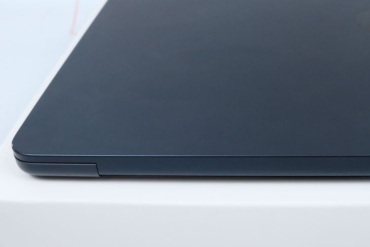 MacBook Air M2 13" 8.256GB  รูปที่ 12