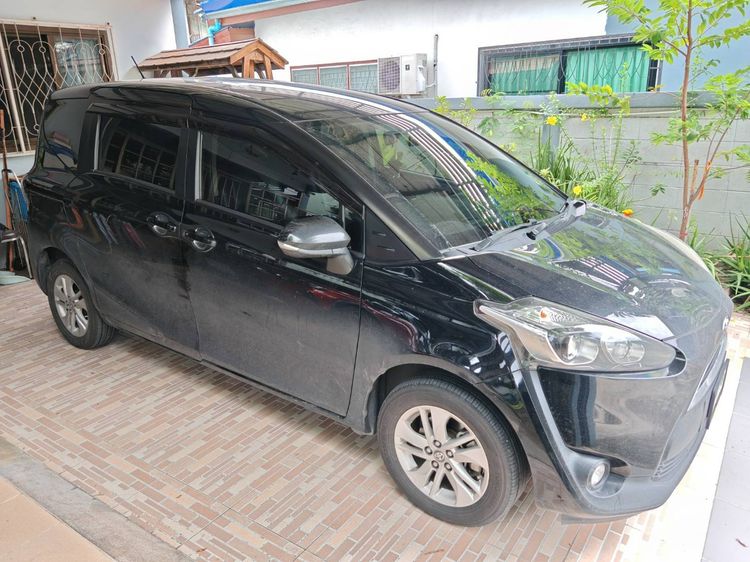 Toyota Sienta 2017 1.5 G Utility-car เบนซิน ไม่ติดแก๊ส เกียร์อัตโนมัติ ดำ รูปที่ 2