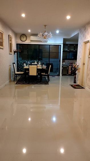 เลี้ยงสัตว์ได้ มีบางส่วน ให้เช่า ทาวน์โฮม 3 ชั้น หลังมุม อีโคสเปซ เกษตร-นวมินทร์ พร้อมอยู่  รูปที่ 2