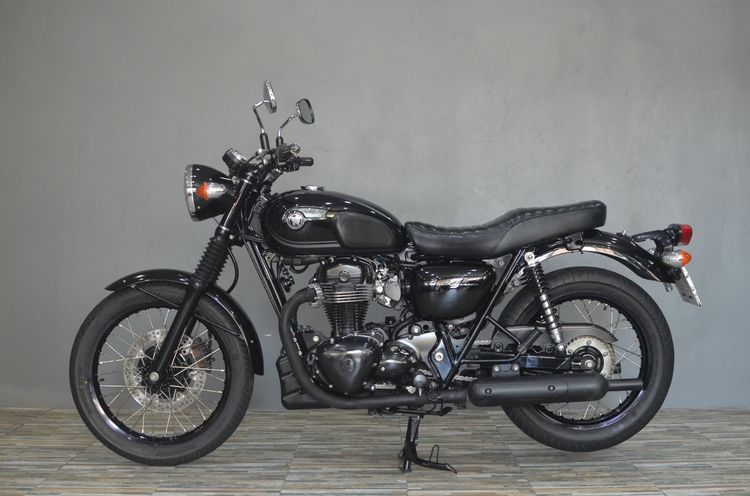 Kawasaki W800 ปี 2018 Black Edition รูปที่ 4