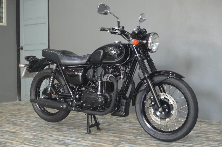 Kawasaki W800 ปี 2018 Black Edition รูปที่ 2