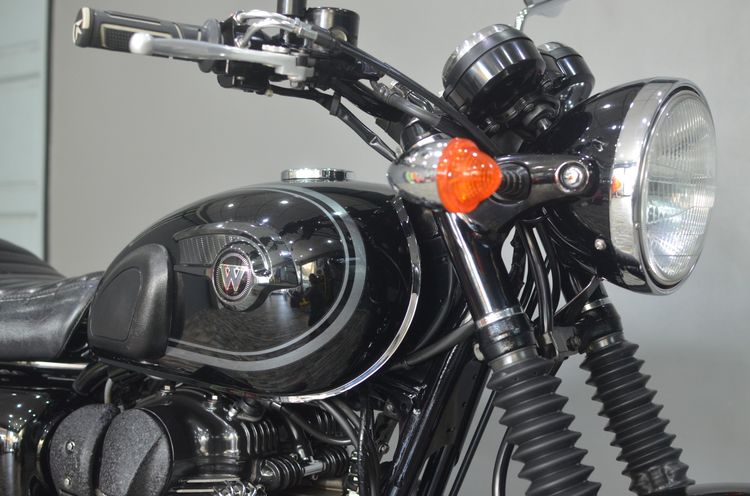 Kawasaki W800 ปี 2018 Black Edition รูปที่ 9