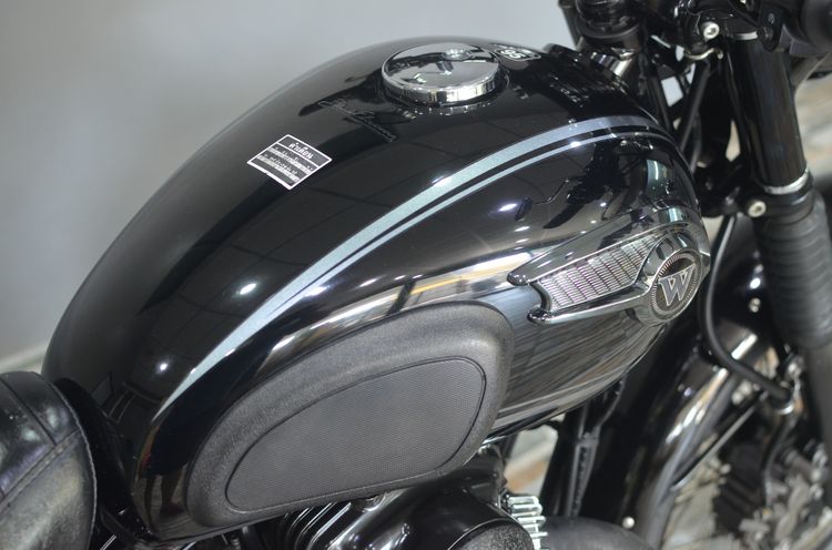 Kawasaki W800 ปี 2018 Black Edition รูปที่ 11